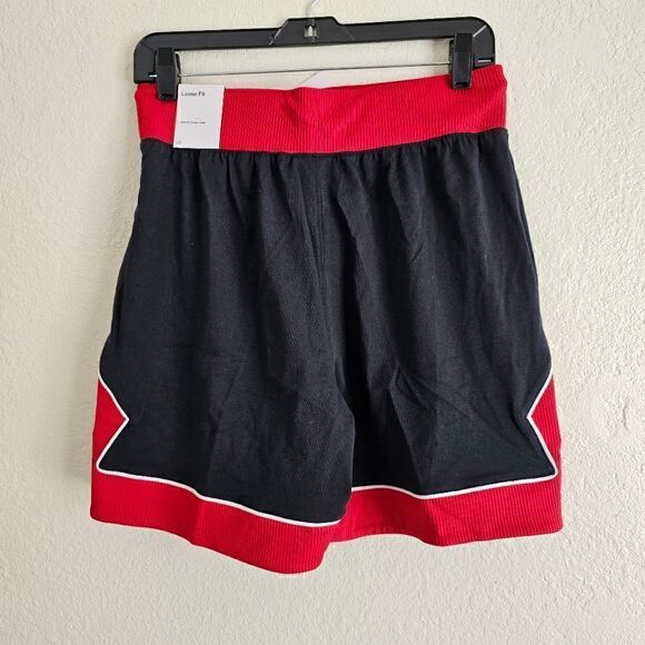 Air Jordan 1 3 4 Diamond Shorts Bred Bulls Women's M Black Red DZ3352-010 New - Picture 8 of 13